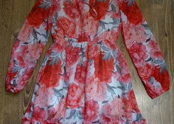 Sukienka dziewczęca kwiaty r.152