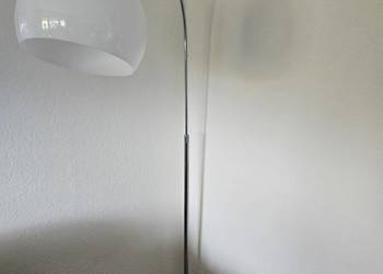 Lampa stojąca