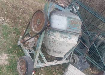 Betoniarka 250l