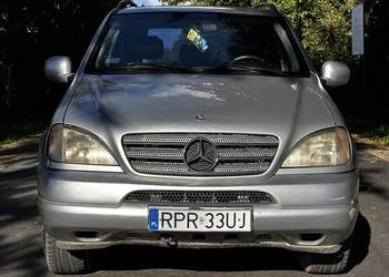 Mercedes ML W163 2.3 gaz 4x4  hak mega silny
