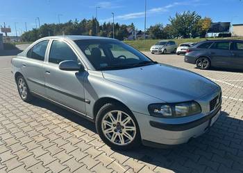 Volvo S60 2.4i 2003r hak świeży rozrząd półskóry klima dwustrefowa
