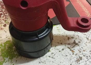 Ramię zwrotnicy Zetor.