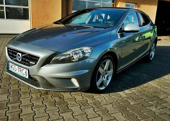 Volvo V40 1,6D2 NAVI, alu R18, automat, 2014r. II (2012-)