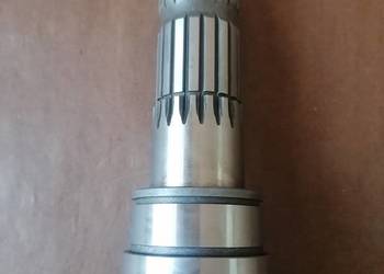 Wałek WOM Massey Ferguson 3790328M3