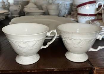 Filiżanka. Wałbrzych. Biała porcelana. Filiżanka. Wałbrzych. Biała porcelana.