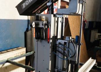 Wkrętarka z podajnikiem automatycznym do wkrętów - BES ADS SA G-1093