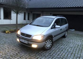 Opel zafira 1.8+gaz 7osob