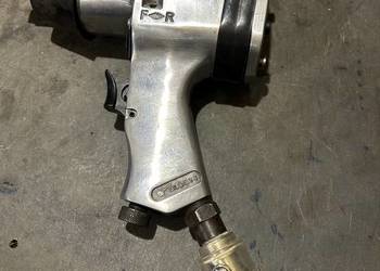 Klucz udarowo-pneumatyczny