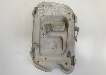 Audi A6 C6 sedan LEWY WKŁAD TYLNEJ LAMPY w Błotnik