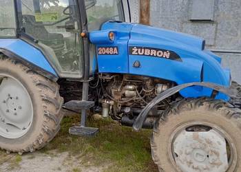 Ciągnik rolniczy Żubroń 2048A