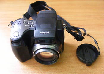Aparat cyfrowy Kodak Easy Share DX 7590 + GRATIS !!!