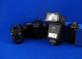 Nikon + obiektyw + flesz - darmowa dostawa