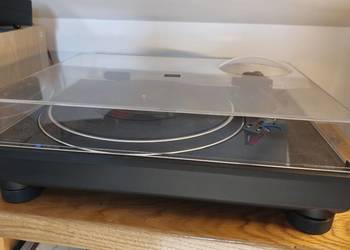 Gramofon Technics SL1500c