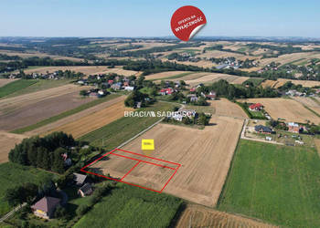 Sprzedam grunt 1400m2 Lesieniec
