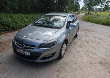 Opel astra j