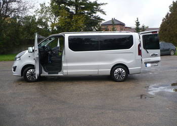 Opel Vivaro 9 OSÓB LONG Idealny do Jazdy Salon POLSKA