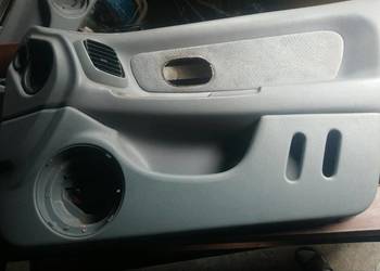 Tapicerka boczek drzwi Renault Laguna prawy przód
