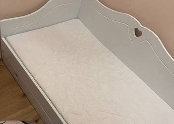 Zestaw mebli dziecięcych Mamania HEART – szafa + łóżko z szufladą – białe