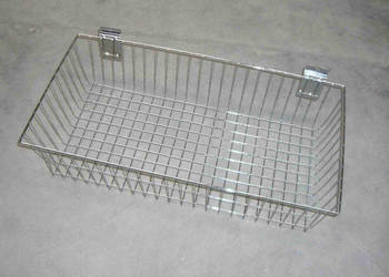 Kosz sklepowy płytki 30x15x10 chromowany na panel