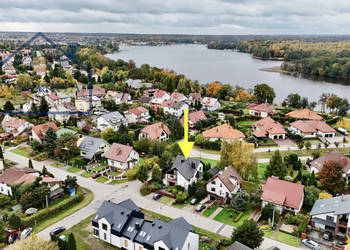 Wolno stojący dom nad Jeziorakiem