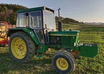 Ciągnik John Deere 2130 75KM Ciągnik John Deere 2130 75KM