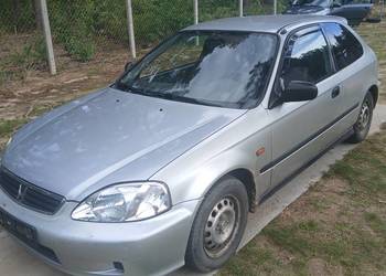 Honda Civic na części lub w całości