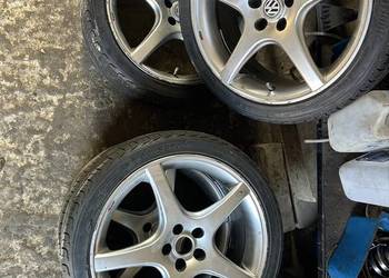 Sprzedam felgi 18 od volkswagena