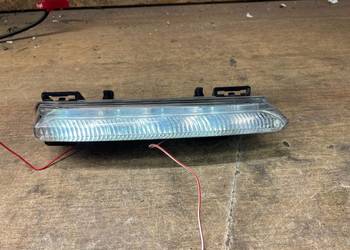 MERCEDES W204 HALOGEN DRL LED ZDERZAKA PRAWY PRZÓD A2049069200