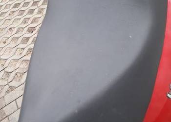 Kanapa Aprilia leonardo wraz ze schowkiem