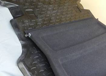 TOYOTA AVENSIS PÓŁKA WYKŁADZINA KPL.