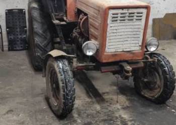 Ciągnik rolniczy Władimirec  T25|rok:1985| stan nieznany| woj. łódzkie