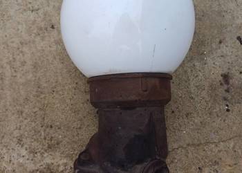 Stara lampa z bakielitowym długim łamanym uchwytem
