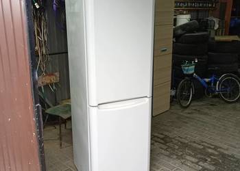Lodówka Indesit sprawna