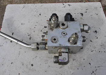 rozdzielacz hydrauliczny Comatrol [R1238] zawór Kostka elektro zawory