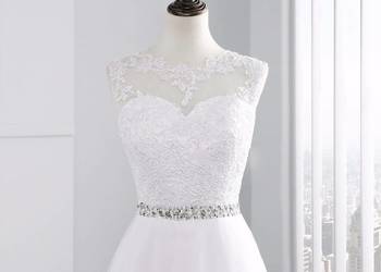 Suknia ślubna linia-A koronka tren 42 XL