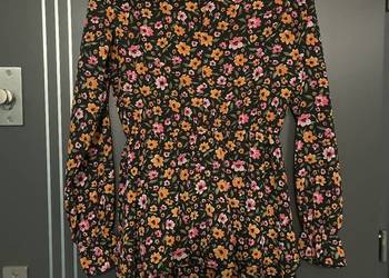 H&M sukienka modny wzór kwiaty kwiecista hit blog