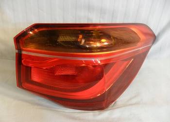 BMW X1 F48 lampa prawa tylna w błotnik