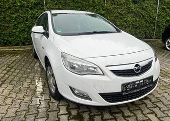 Opel Astra J 1.7CDTI 110KM