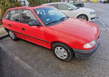 Ładny opel Astra 1.4 8v gaz mały przebieg