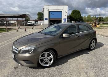 Mercedes A 1.6 BENZYNA Klimatronik Nawigacja Ledy Podgrzewane Fotele