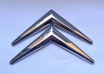 Emblemat znaczek grill Citroen C2 03-05r przód