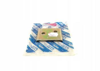 PODKŁADKA ZAWIASU DRZWI PRAWA FIAT BARCHETTA ASO