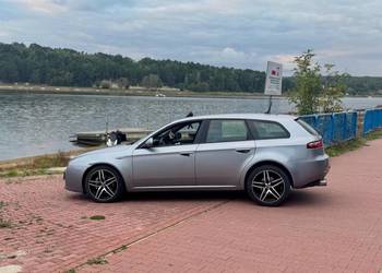 Alfa Romeo 159