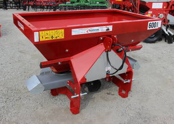 Rozsiewacz dwutalerzowy sadowniczy Tytan Strumyk