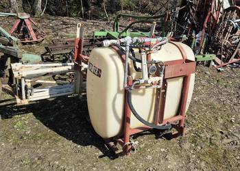 Opryskiwacz zawieszany Platz 300L