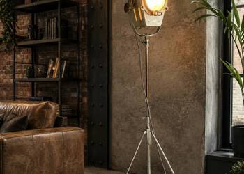 Lampa zabytek teatralno filmowy PRL Vintage loft