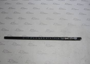 LAND ROVER FREELANDER II 06r listwa zgarniająca drzwi prawy tył LAND ROVER FREELANDER II 06r listwa zgarniająca drzwi prawy tył