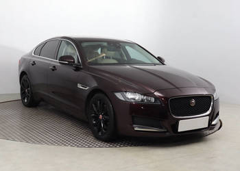 Jaguar XF 20d