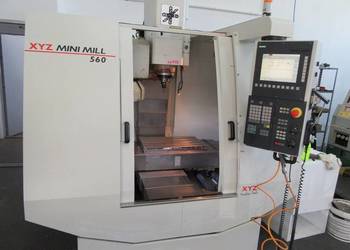 Centrum obróbcze CNC firmy XYZ  Mini Mill 560