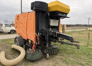 Zamiatarka pronar zmc 2.0